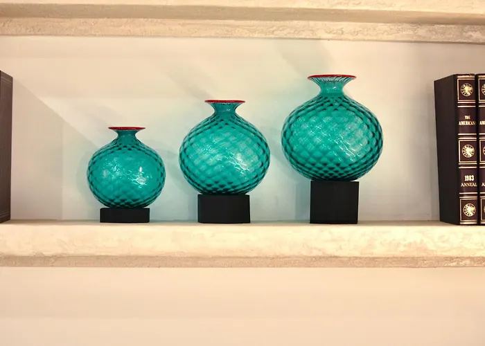 Boutique Steps From Colosseum 로마